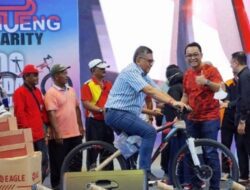 Peduli kepada Guru dan Siswa Sekolah, PDIP Serahkan Bantuan 1.000 Sepeda dan 2.000 Pasang Sepatu