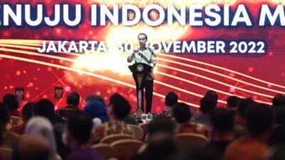 Presiden Jokowi Dorong Seluruh Jajarannya Tetap Optimis Hadapi Kondisi Ekonomi Global yang Tidak Pasti