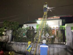 PLN Jamin Jaringan Listrik Kawasan Semeru Aman