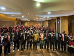 Gubernur Khofifah Tunjukkan Perhatiannya Terhadap Tenaga Keperawatan di Jatim