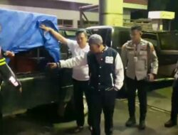 11 Mobil Modif Pelansir BBM Ditangkap Tangan Oleh Kapolda Sumbar di SPBU Tanjung Lolo, Tanjung Gadang, Sijunjung