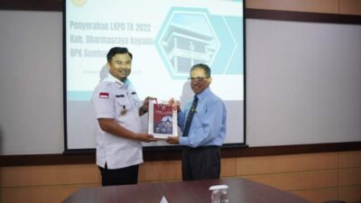Serahkan LKPD Tahun 2022 ke BPK RI, Bupati Dharmasraya Sutan Riska Targetkan WTP Kedelapan