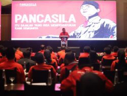 Pengurus Taruna Merah Putih Jatim Dilantik, Begini Pesan Sekjen PDIP Hasto Kristiyanto