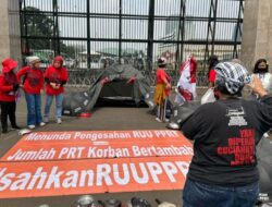 Aksi Tenda Perempuan PRT Hari Ketiga: “Kami Izin Majikan Untuk Menunggu Mbak Puan di Gerbang DPR”