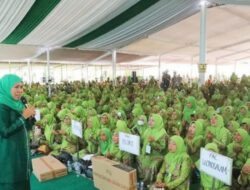Ini Pesan Khofifah Saat Hadiri Pelantikan Muslimat NU se Jombang