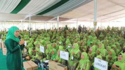 Ini Pesan Khofifah Saat Hadiri Pelantikan Muslimat NU se Jombang