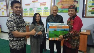 Penyerahan Realisasi Pokir di Wilayah Kelurahan Jatimulyo, Disaksikan Anggota DPRD Nurul Setyowati