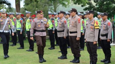Kapolres Sijunjung Pimpin Apel Gelar Pasukan Operasi Ketupat Singgalang 2023