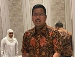 Kira-Kira Bahas Apa Ya Pertemuan Khofifah Dengan Sekjen Partai Gerindra?