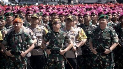 Ancaman PA 212 Akan Kepung Bandara Jika Coldplay Nekad Datang, Ditanggapi Tegas Mahfud MD dan Sandiaga: Siapkan Aparat Keamanan!