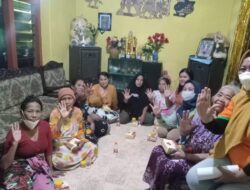 Banyak Keluhan Warga Terkait BPJS yang Non Aktif, Pristiwi Marhaenika Gandeng Puskesmas Perak Timur untuk Sosialisaikan Program JKS