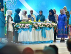 Iriana dan OASE KIM Hadiri HKG PKK ke 51 Tahun 2023