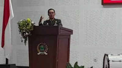 Letkol Kav.Heru Wibowo Sofa ,DANDIM 0833 saat memberi sambutan di acara FORKOMA.Selasa (23/03/2023)