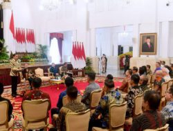 Suasana Saat Jokowi Audiensi Dengan PSMTI