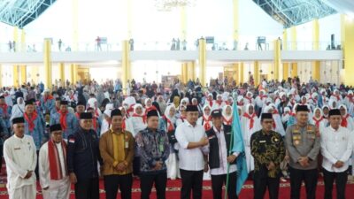 Sebanyak 227 Orang CJH Dharmasraya Bertolak ke Tanah Suci Mekah