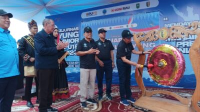 Buka Kejurnas Dayung, Gubernur Riau Janji Akan Benahi Infrastruktur Venue Dayung Kebun Nopi Kuantan Mudik
