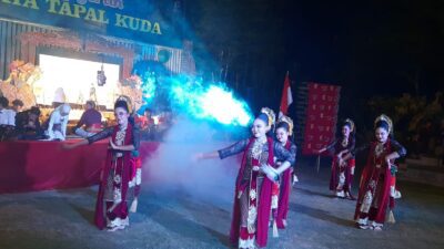 Semarak Galang Gerak Budaya Tapal Kuda di Pura Mandara Giri Semeru Agung