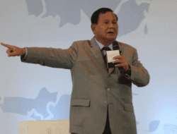 Prabowo Minta Buruh Untuk Tidak Banyak Menuntut Kenaikan Upah