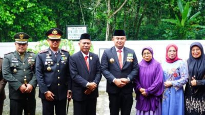 Rangkaian HUT ke-20 Dharmasraya, Bupati dan Forkopimda Anjangsana ke Makam Bupati Pertama