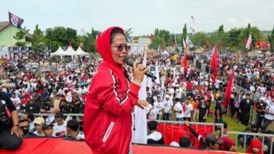 Untari: Lapangan Watu Gajah Tuban, Jadi Saksi Kampanye Ganjar di Tengah Guyuran Hujan