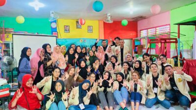 Mahasiswa KKN UWKS Ajak Warga Bubutan Hidup Sehat dan Mandiri