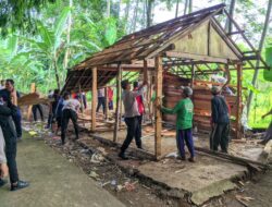 Polda Jateng Renovasi Rumah Mak Sombret