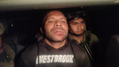 Polisi Bekuk Pelaku Jual Beli Senpi ke KKB