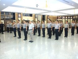 31 Pati Polri Naik Pangkat