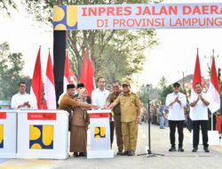Jokowi Resmikan Ruas Jalan Dari Program Inpres di Lampung