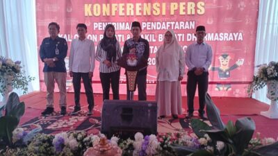 Hari Perdana, KPU Dharmasraya Buka Pendaftaran Cabup dan Cawabup Pemilukada 2024 Sepi Peminat