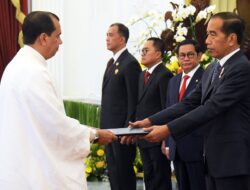 Presiden Jokowi Terima Surat Kepercayaan 10 Dubes Negara Sahabat