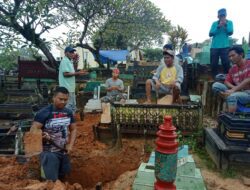Polisi Ini Sudah 23 Tahun Jadi Penggali Kubur Sukarela, Diapresiasi Kapolri
