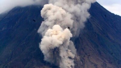 Aktivitas Gunung Semeru Masih Didominasi Gempa Erupsi Atau Letusan