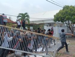 Bawaslu Jember Sayangkan Aksi Vandalisme Massa Saat Berunjuk Rasa