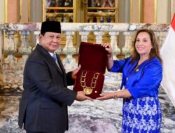 Prabowo Terima Penghargaan Grand Cross of The Order of The Sun of Peru
