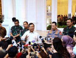 Presiden Prabowo Ingatkan TNI-Polri Harus Mengabdi ke Rakyat dengan Totalitas