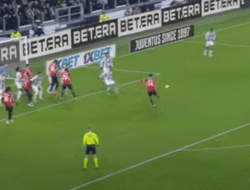 Juventus Hajar AC Milan 2-0