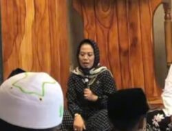Sri Untari Berbagi Berkah Bersama Anak Yatim Piatu di PP Manarul Huda Tunggul Wulung