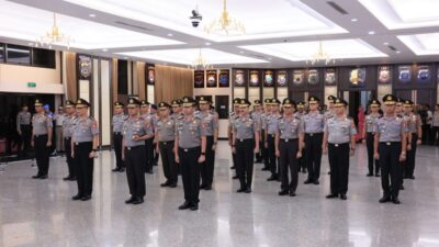 Kado Indah Jelang Lebaran, 38 Pati Polri Dianugerahi Kenaikan Pangkat