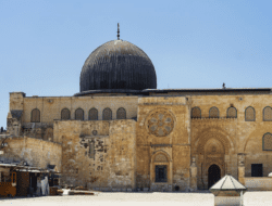 Israel Blokir Masjid Al Aqsa