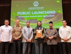 Bupati Dharmasraya Annisa Upayakan Penambahan Penghasilan Petani dari Limbah Hasil Panen