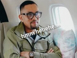 Politikus Partai NasDem, Ahmad Sahroni kabur ke Singapura, Dirinya Tertangkap Kamera Sedang Berada di Bandara