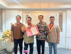 GMNI Surabaya Serahkan Kajian Akademik Reformasi Polri kepada Ketua DPRD Kota Surabaya
