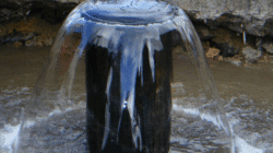 Soal Penggunaan Air Tanah Dalam, AQUA Harus Buka Kajian Water Stress Assessment