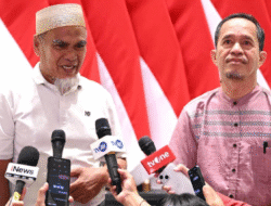 Presiden Beri Rehabilitasi Pada 2 Guru Dari Luwu Utara