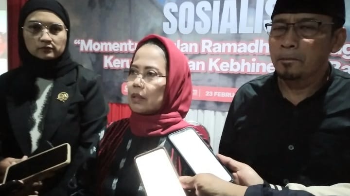 Sri Untari Sosialisasi di Aula DPC PDIP Kota Malang.