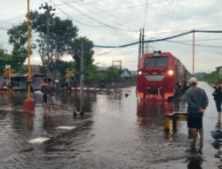 Komisi V DPR Minta Jalur KA Semarang Yang Sering Banjir Segera Ditangani