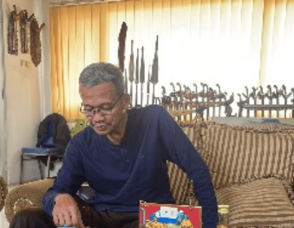 Kusbachrul, SH - Alumni Fakultas Hukum Universitas Jember