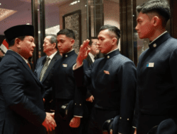 Taruna NDA Sambut Kedatangan Presiden Prabowo di Tokyo