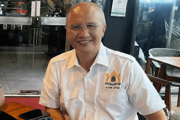 Tri Prakoso, SH.,M.HP. (WKU Bidang Migas Kadin Jatim)